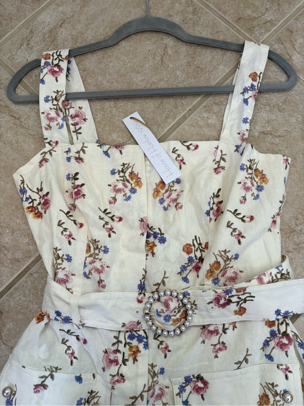 House of Harlow 1960 cream linen blend floral romper pearl embellished belt sz 4 - Picture 5 of 13